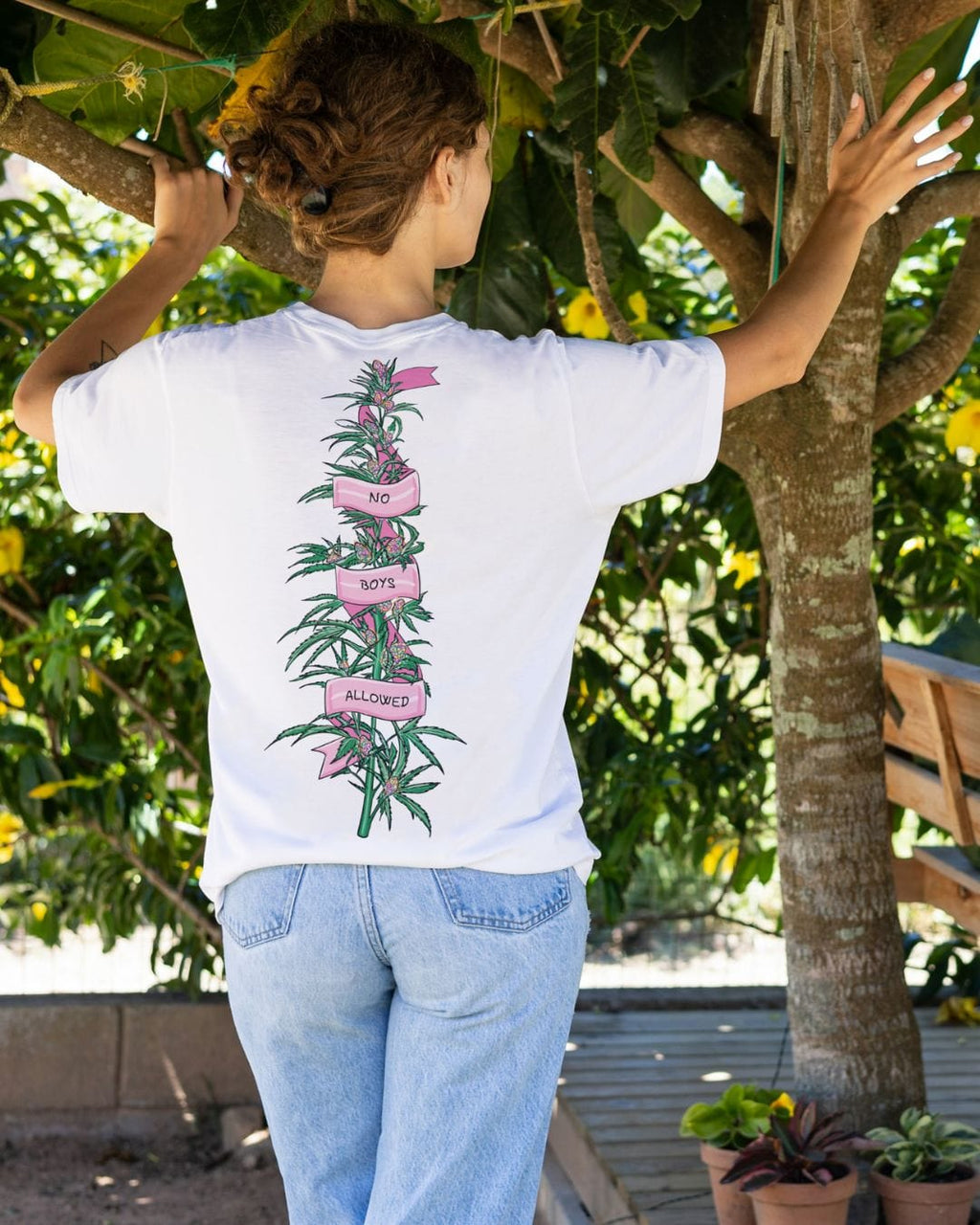 No Boys Allowed - Oversized T-Shirt