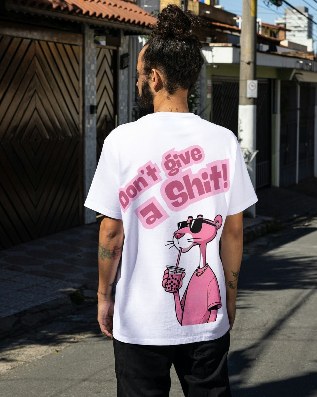 Don't give a shit! - Premium Cotton T-Shirt
